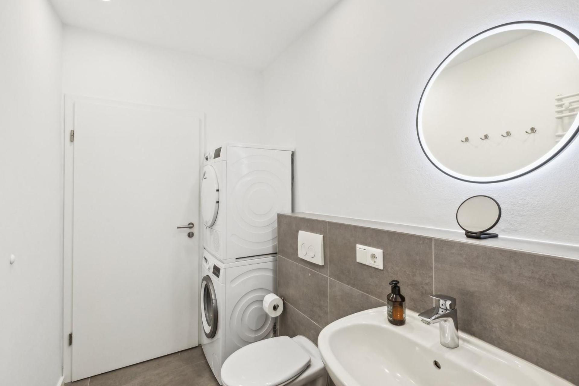 Business Apartment Kranich: 3 Zimmer, Top Infrastrukturlage Hh Langenhorn, Naehe Airport Hamburg Eksteriør bilde